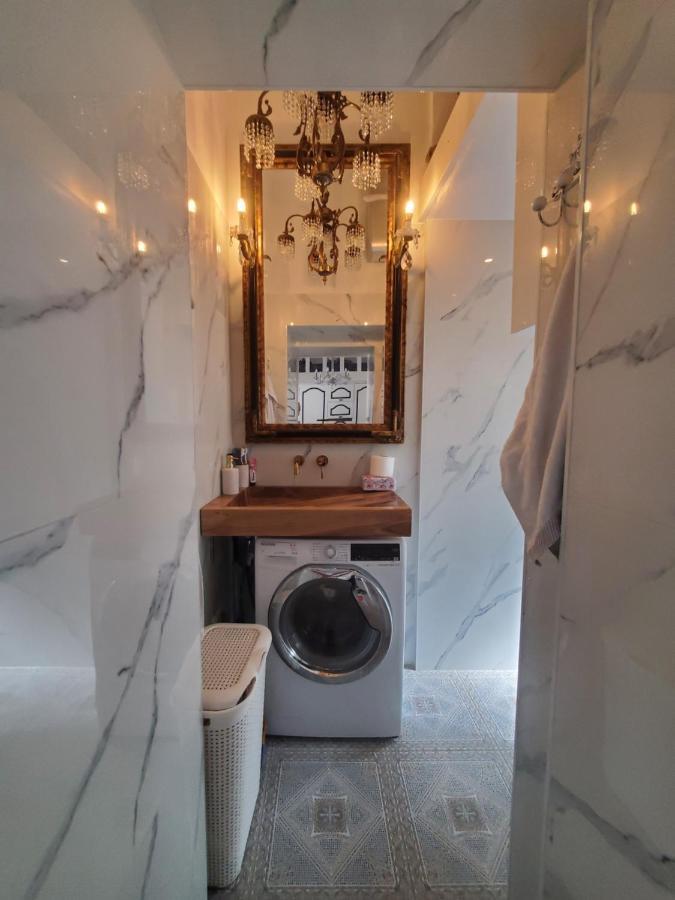 Vintage Apartment In The City Centre Old Town Lublana Zewnętrze zdjęcie